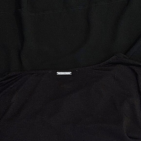 MICHAEL KORS - Black pullover v-neck tunic top - Picture 7 of 7